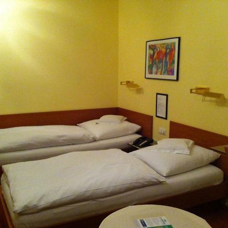 Hotel Die Post Offenbach am Main Eksteriør billede